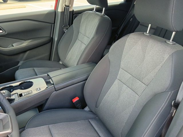 2026 Nissan Rogue SV - Photo 23