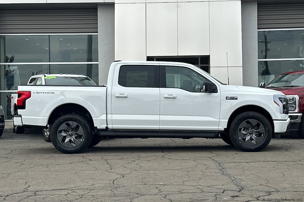 New 2025 Ford F-150 Lightning Flash TRUCK