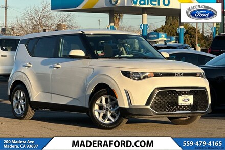 2024 Kia Soul LX Hatchback