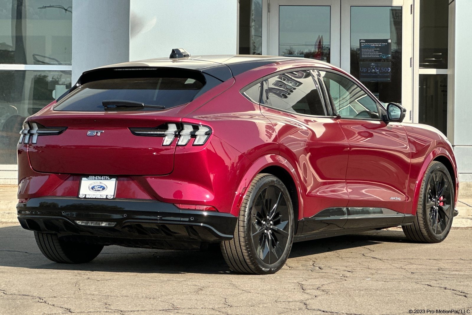 2025 Ford Mustang Mach-E GT photo 3