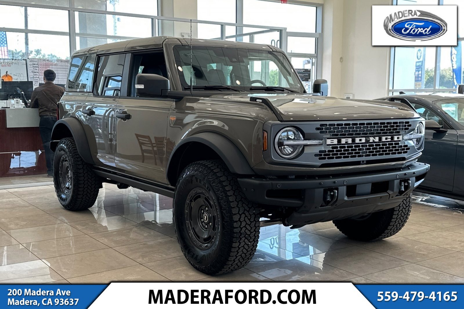 2025 Ford Bronco 4-Door Badlands's photo