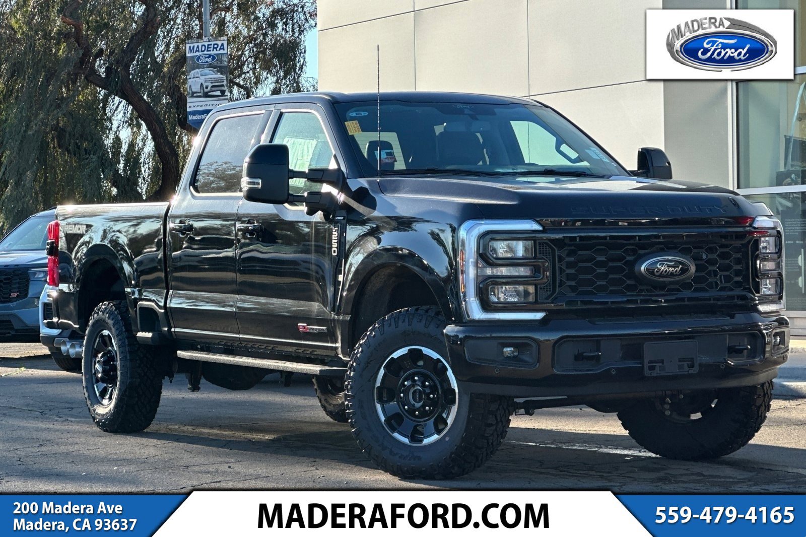 2025 Ford F-250 Super Duty Lariat's photo