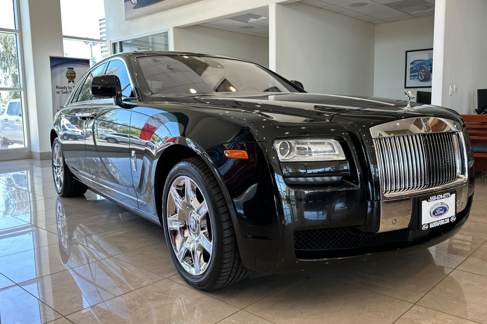2011 Rolls Royce Ghost RR4 photo 2