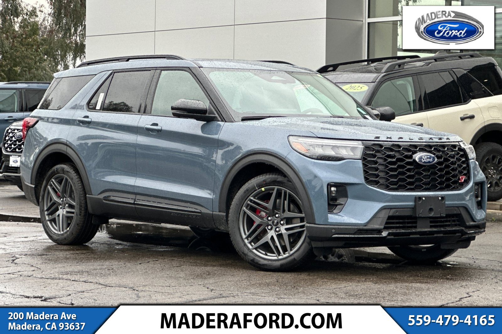 2026 Ford Explorer ST's photo