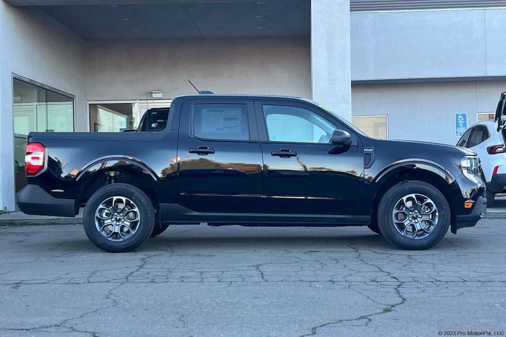 New 2026 Ford Maverick XLT XLT FWD SuperCrew