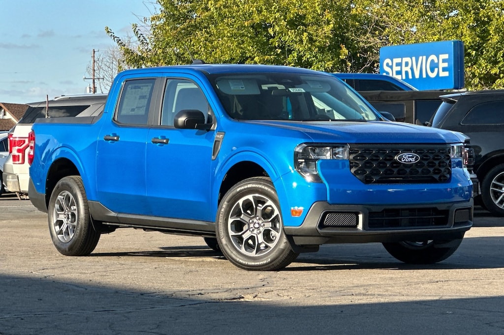 New 2025 Ford Maverick XLT XLT FWD SuperCrew