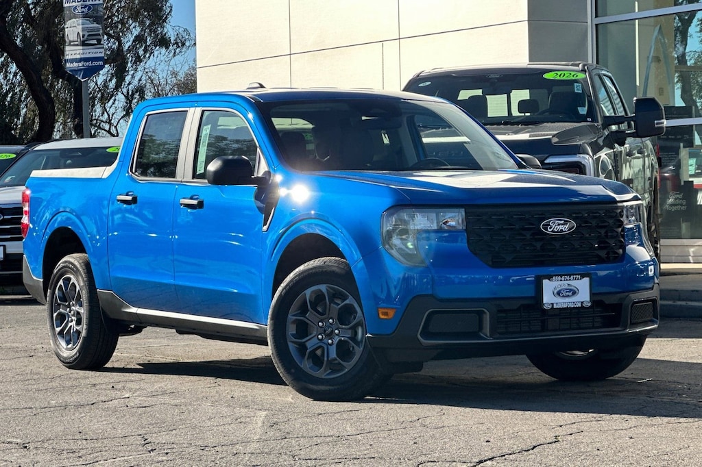 New 2025 Ford Maverick XLT XLT FWD SuperCrew