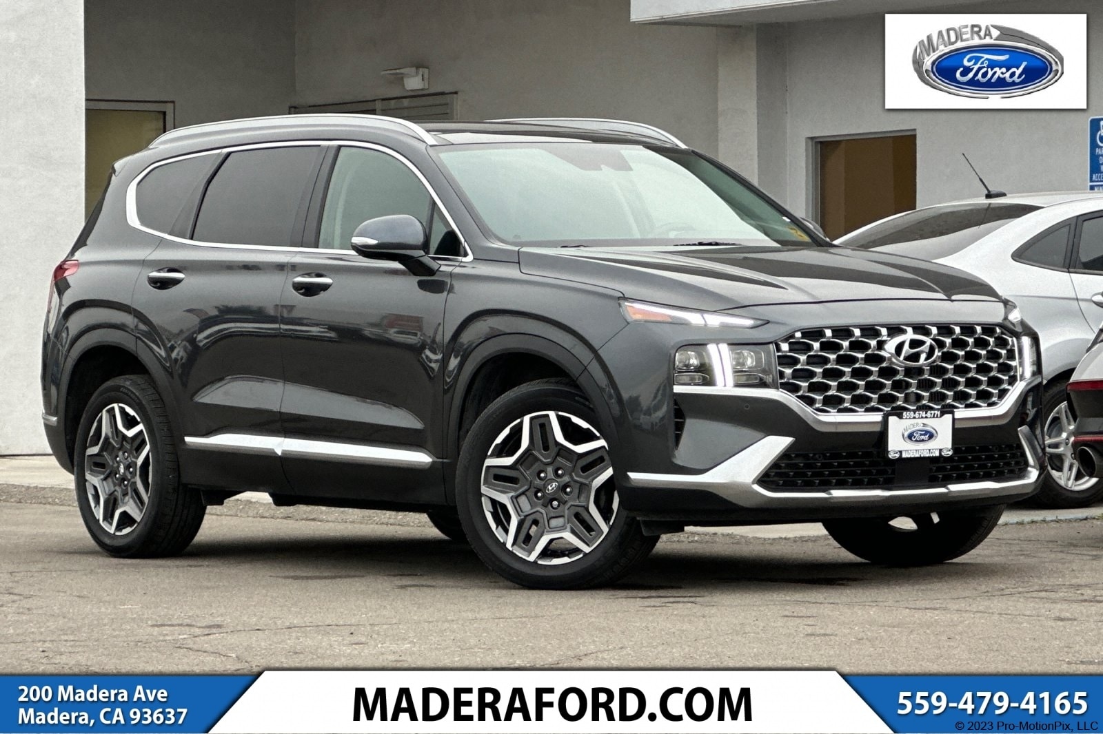 2022 Hyundai Santa Fe Limited's photo