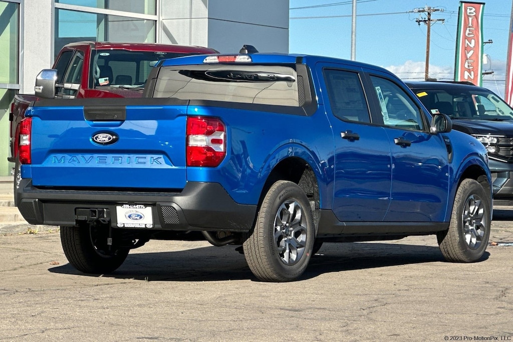 New 2025 Ford Maverick XLT XLT FWD SuperCrew
