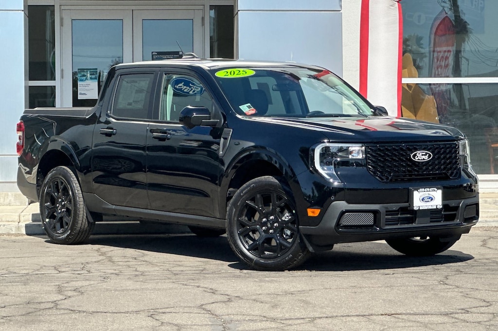 New 2025 Ford Maverick LARIAT LARIAT AWD SuperCrew