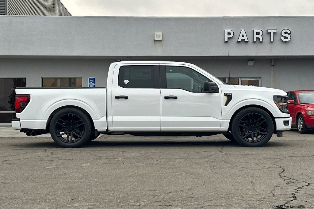 New 2025 Ford F-150 STX STX 2WD SuperCrew 5.5 Box