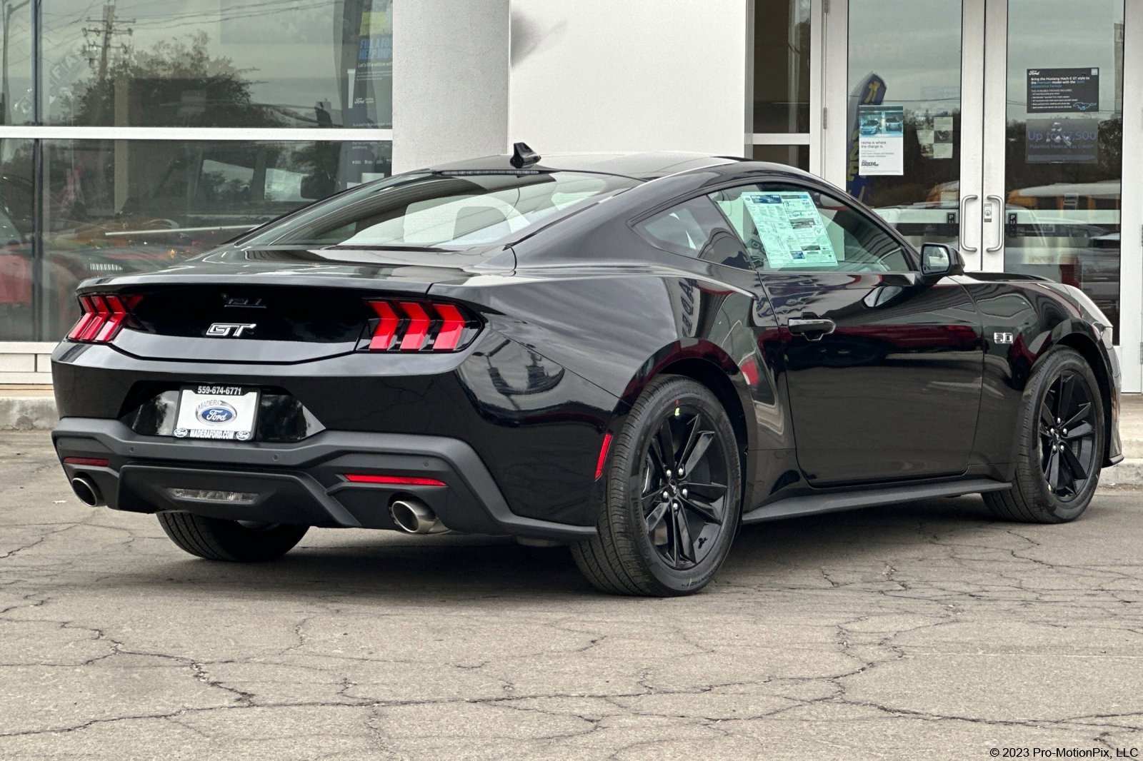2025 Ford Mustang GT photo 4