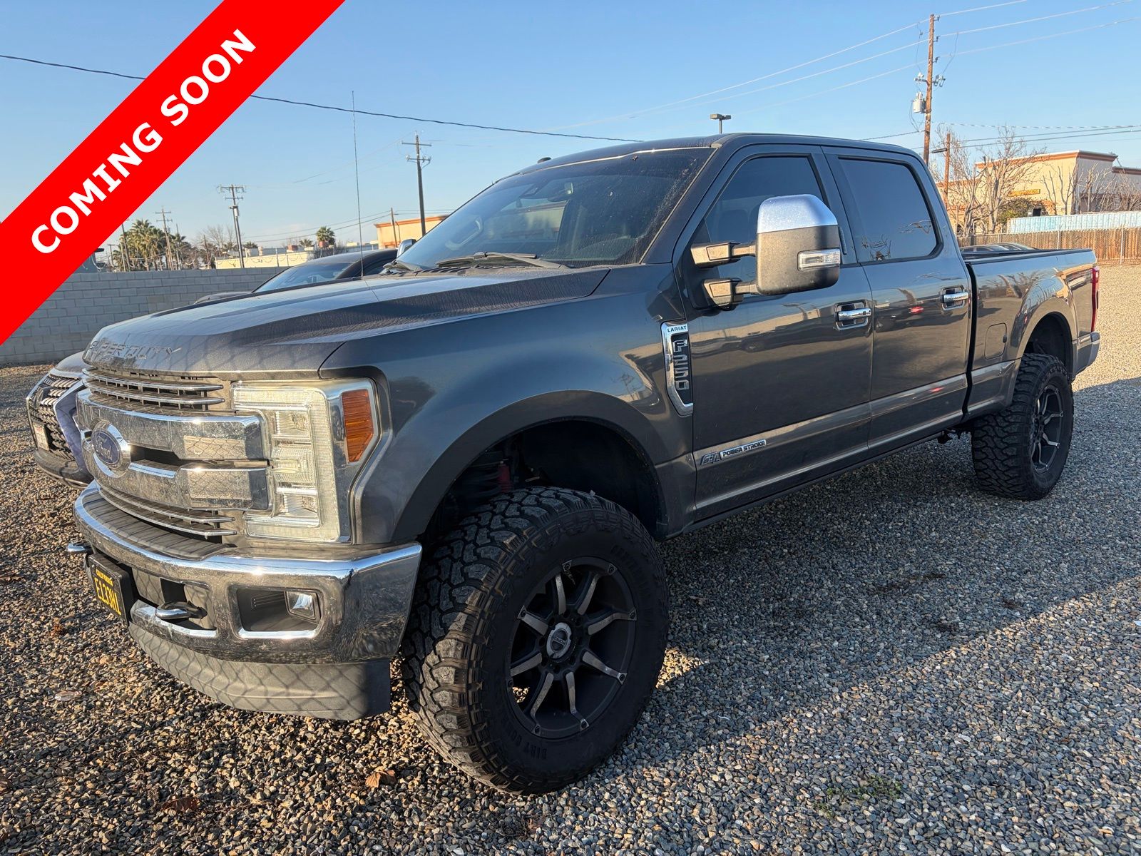 2017 Ford F-250 Truck Crew Cab 