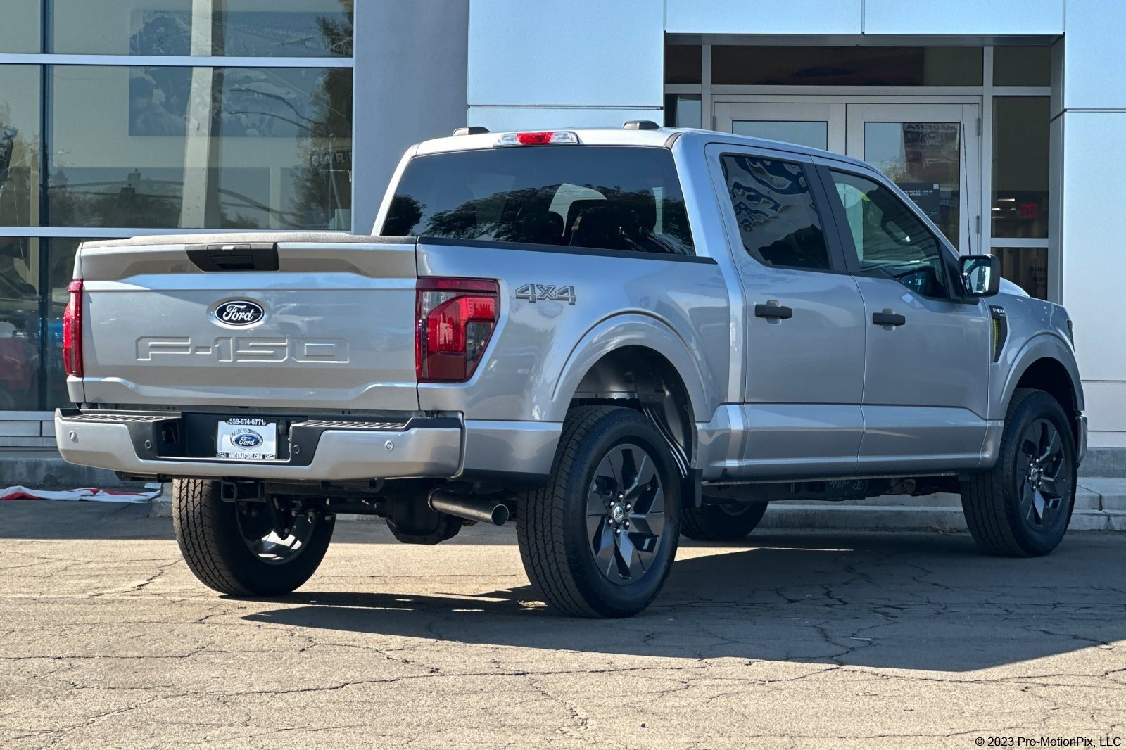 2025 Ford F-150 STX photo 4