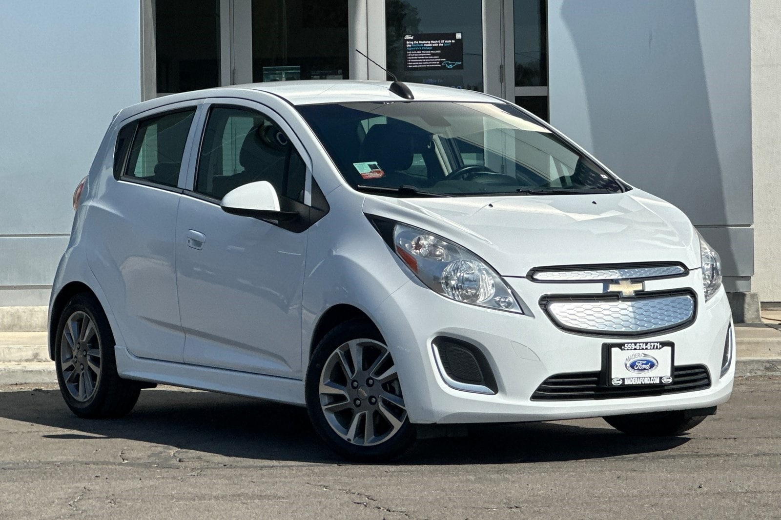Used 2016 Chevrolet Spark 2LT with VIN KL8CL6S04GC604771 for sale in Madera, CA