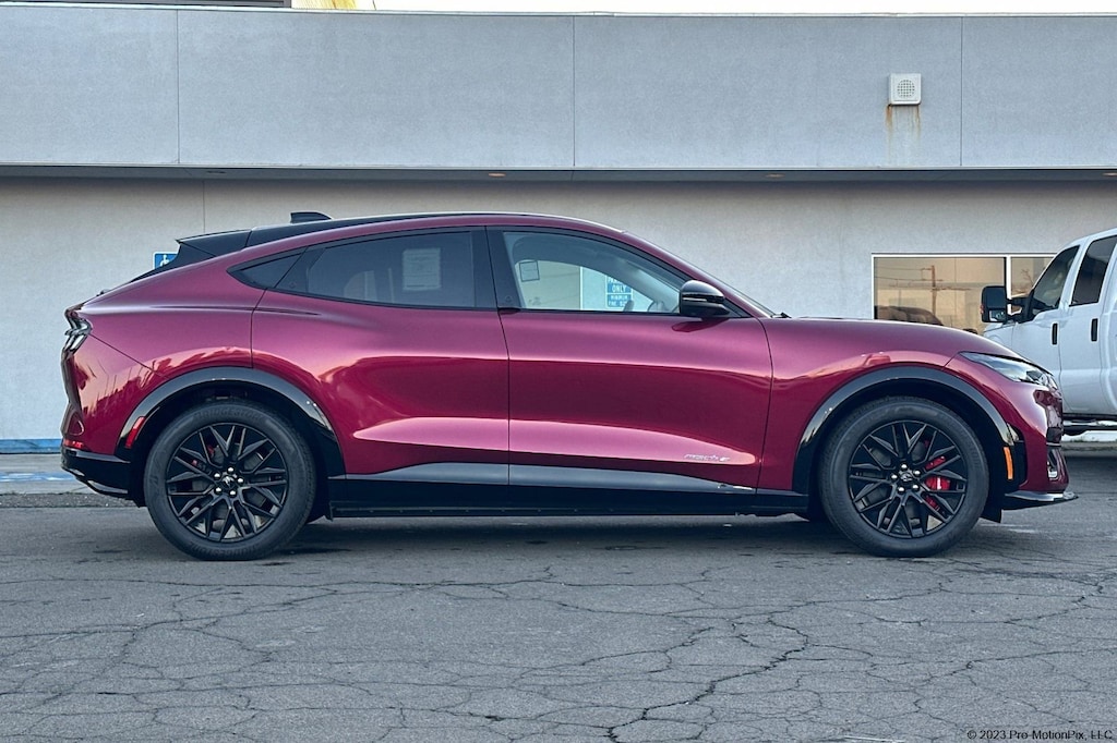 New 2025 Ford Mustang Mach-E Premium CROSSOVERS