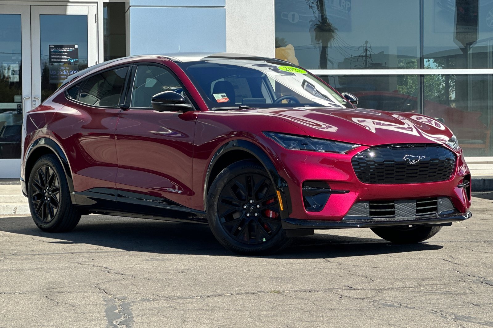 2025 Ford Mustang Mach-E Premium photo 2