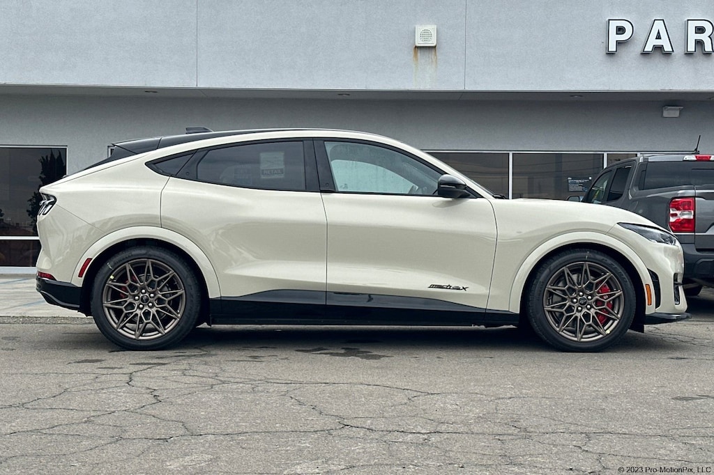 New 2025 Ford Mustang Mach-E GT CROSSOVERS