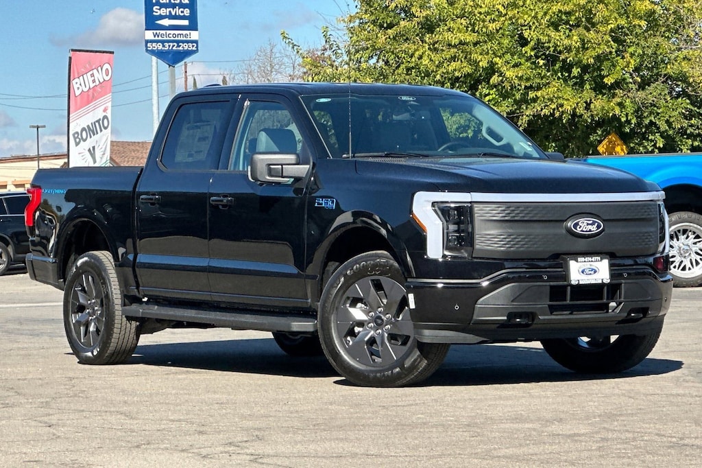 New 2025 Ford F-150 Lightning Flash TRUCK