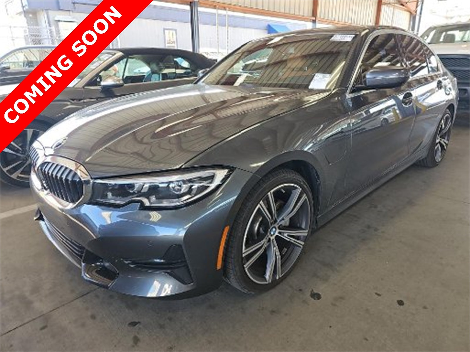 2021 BMW 3 Series 330e's photo