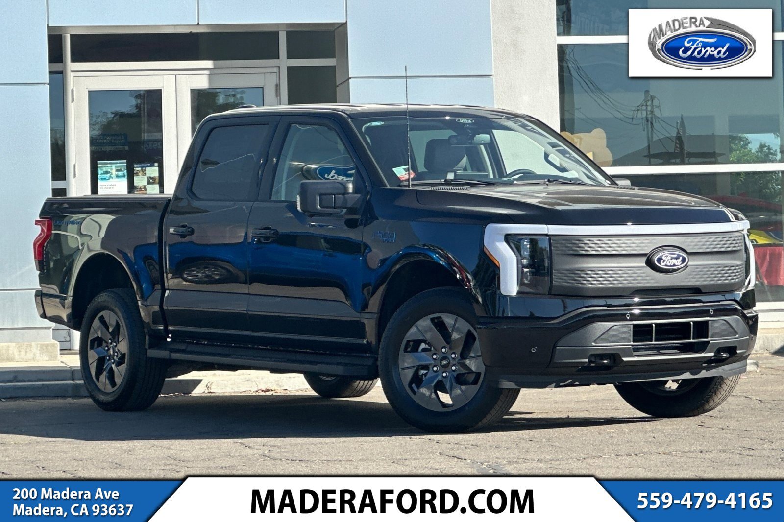 2025 Ford F-150 Lightning Flash's photo