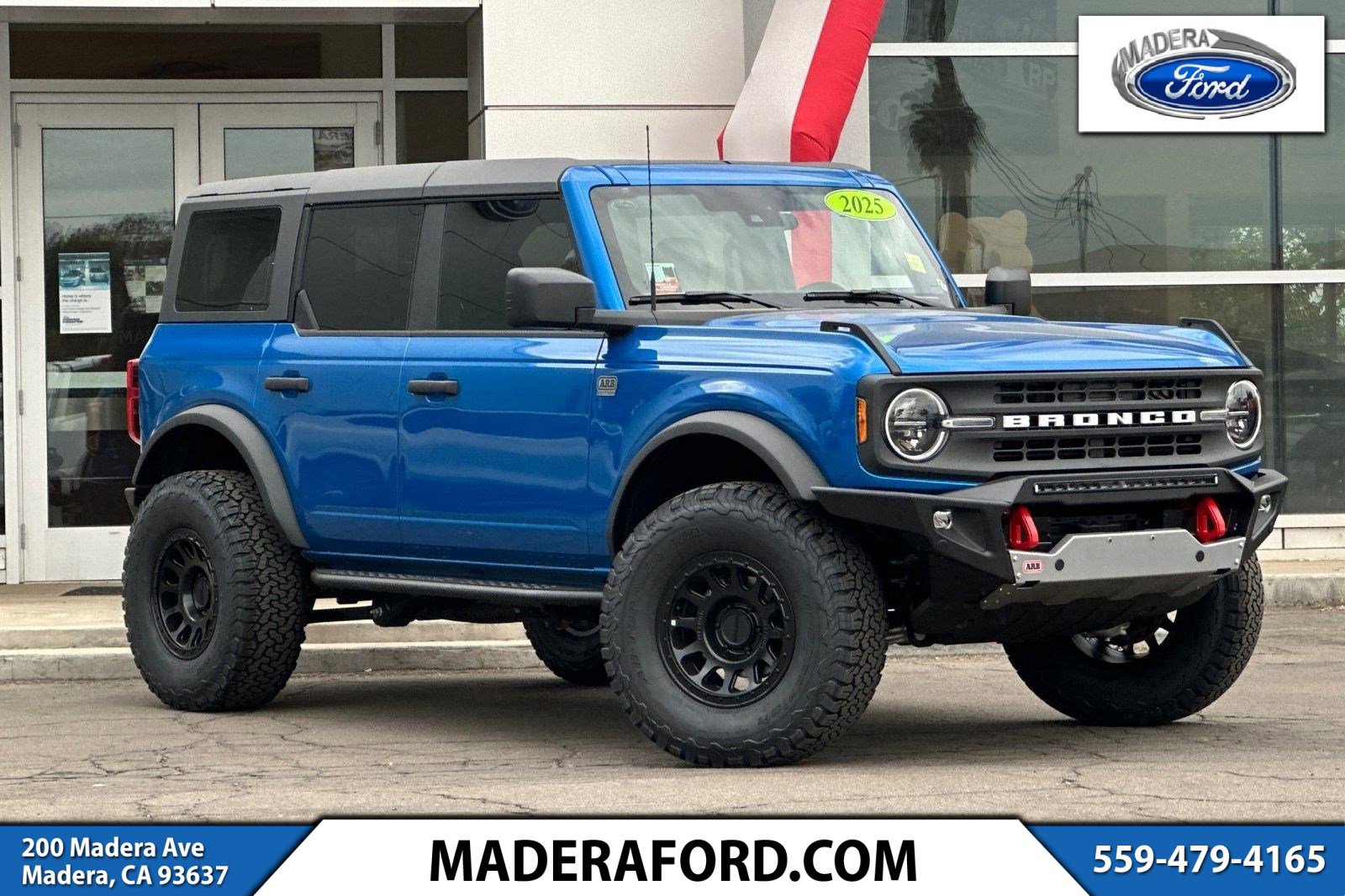 2025 Ford Bronco Base 4x4 