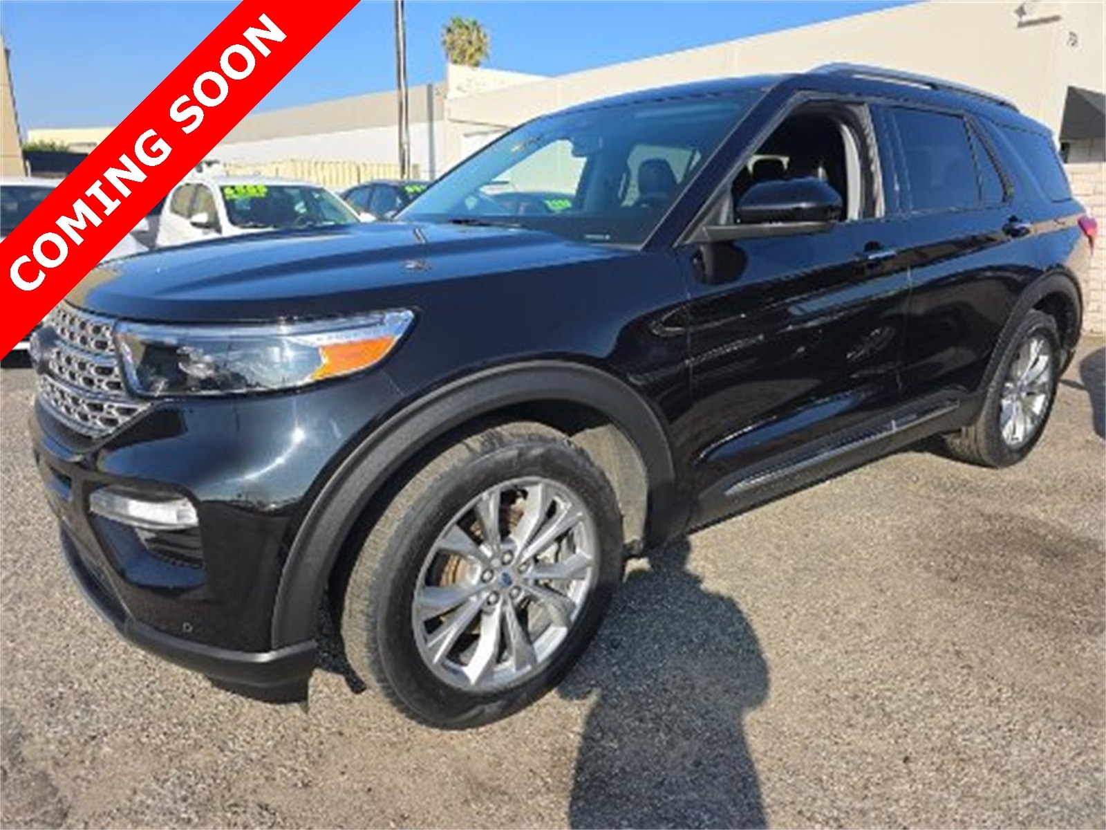 2023 Ford Explorer Limited's photo