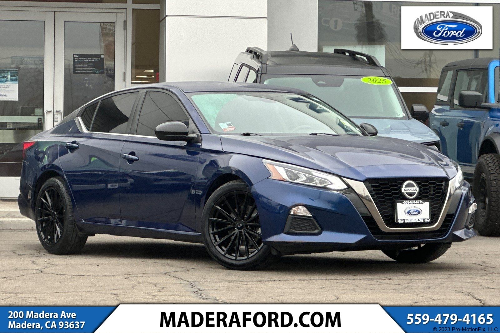 2022 Nissan Altima SR