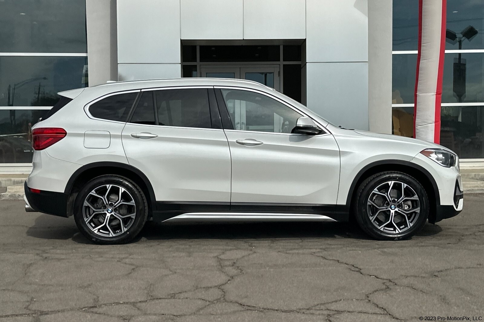 2020 Bmw X1 sDrive28i photo 3