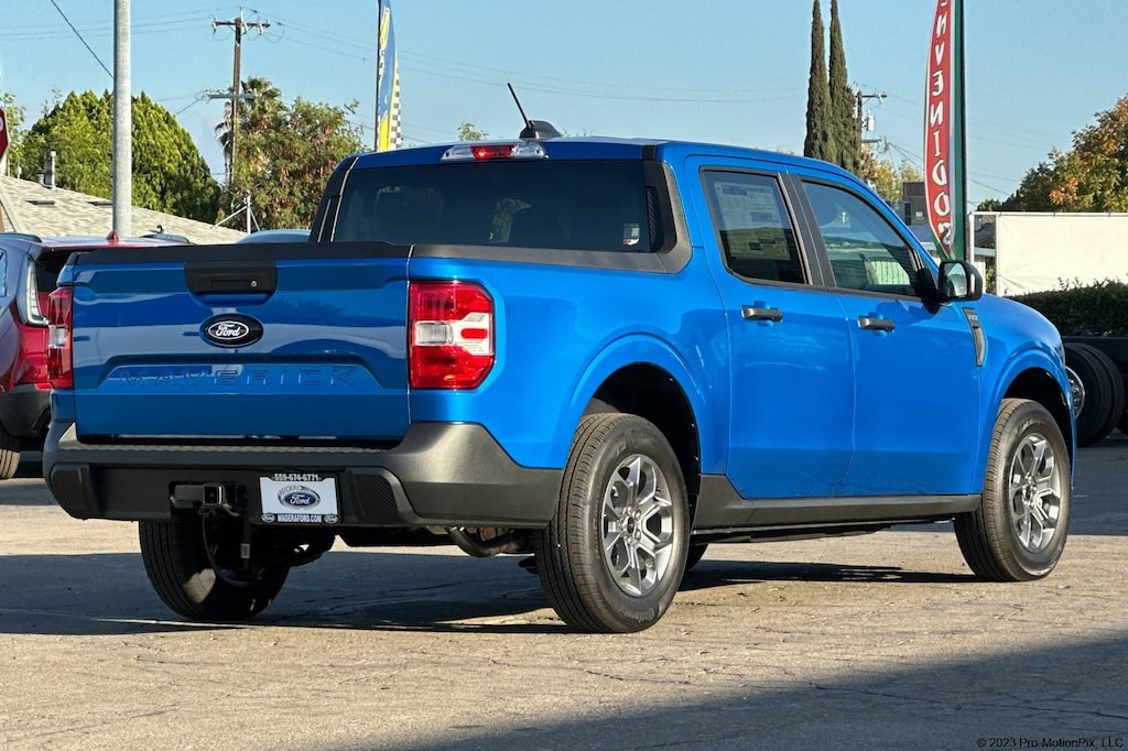 New 2025 Ford Maverick XLT XLT FWD SuperCrew