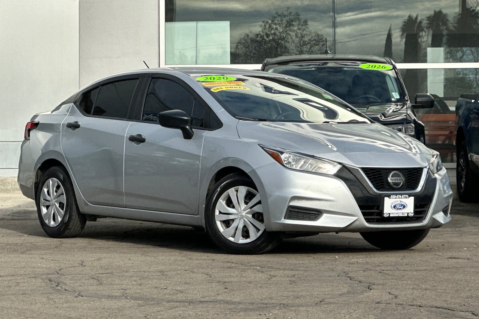 Used 2020 Nissan Versa Sedan S with VIN 3N1CN8DV0LL905142 for sale in Madera, CA