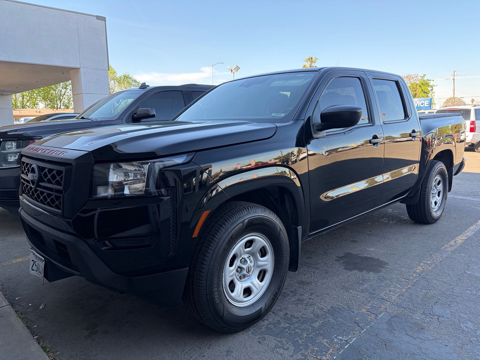 2022 Nissan Frontier S