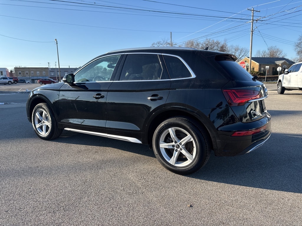 Used 2024 Audi Q5 40 Premium SUV