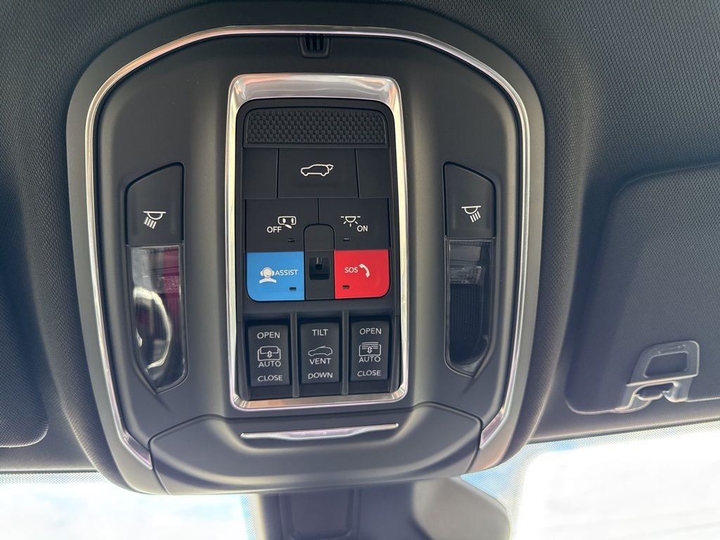 2025 Jeep Grand Cherokee L Limited - Photo 30
