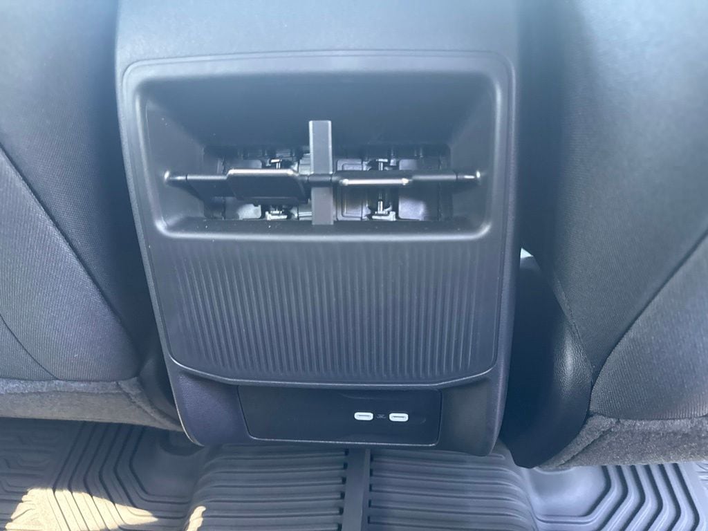 2026 Jeep Cherokee Laredo - Photo 10