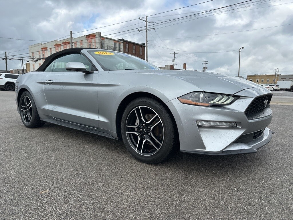 2023 Ford Mustang EcoBoost Premium Convertible photo 3