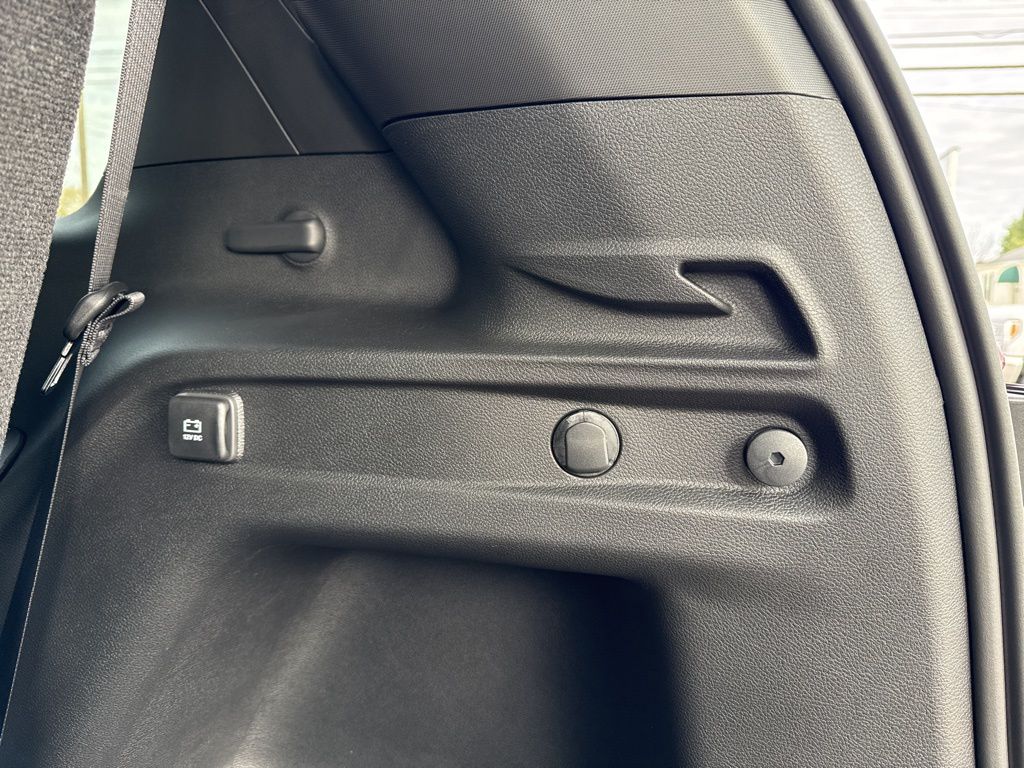 2025 Jeep Grand Cherokee L Limited - Photo 13