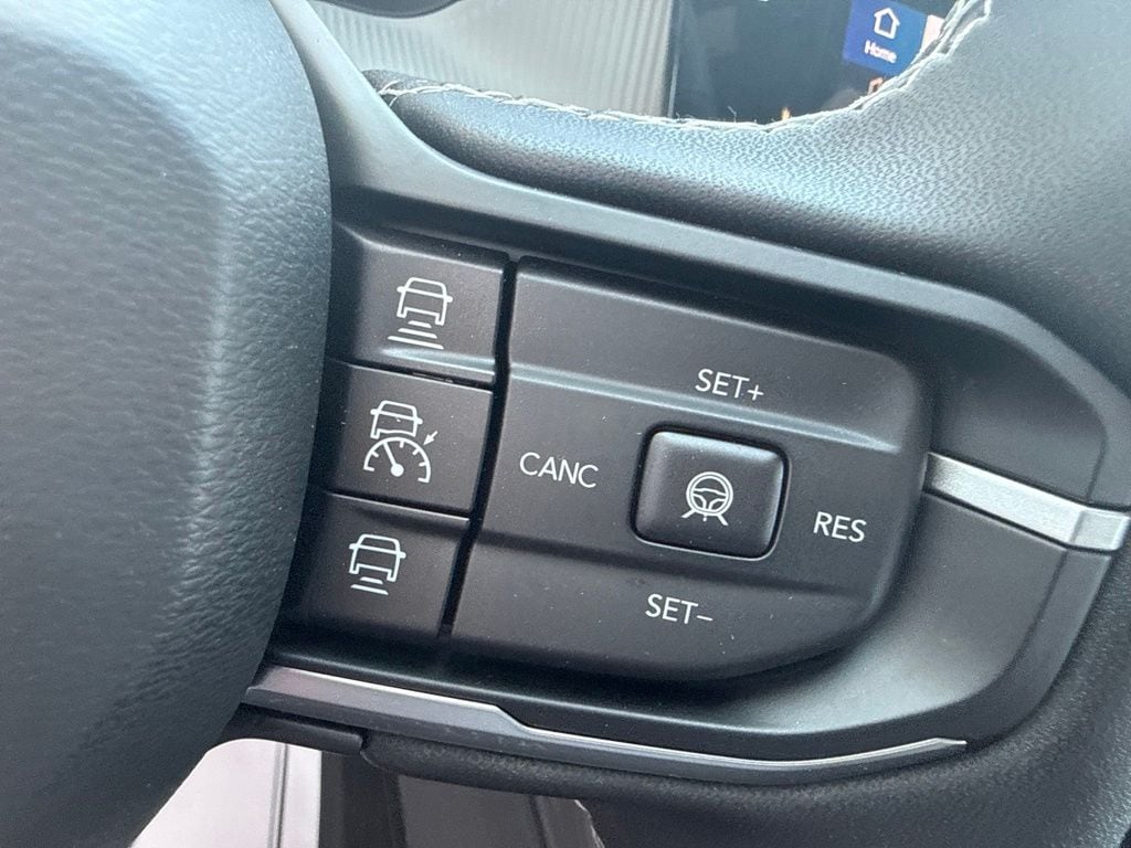 2026 Jeep Cherokee Laredo - Photo 18