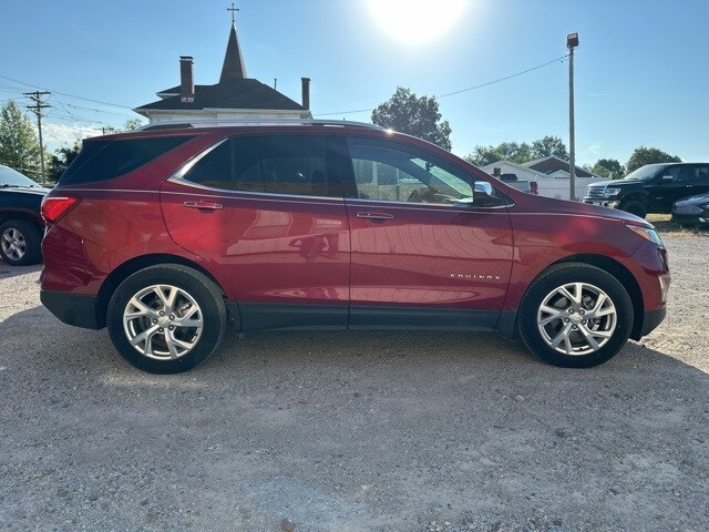 2019 Chevrolet Equinox Premier photo 2