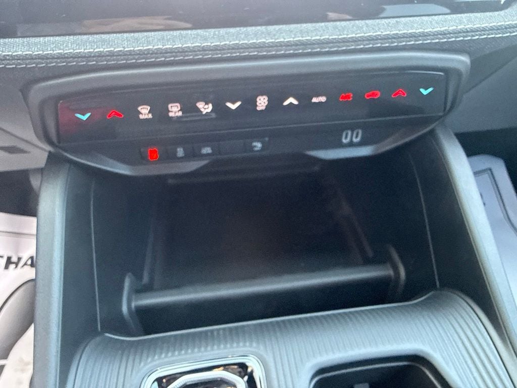 2026 Jeep Cherokee Laredo - Photo 20