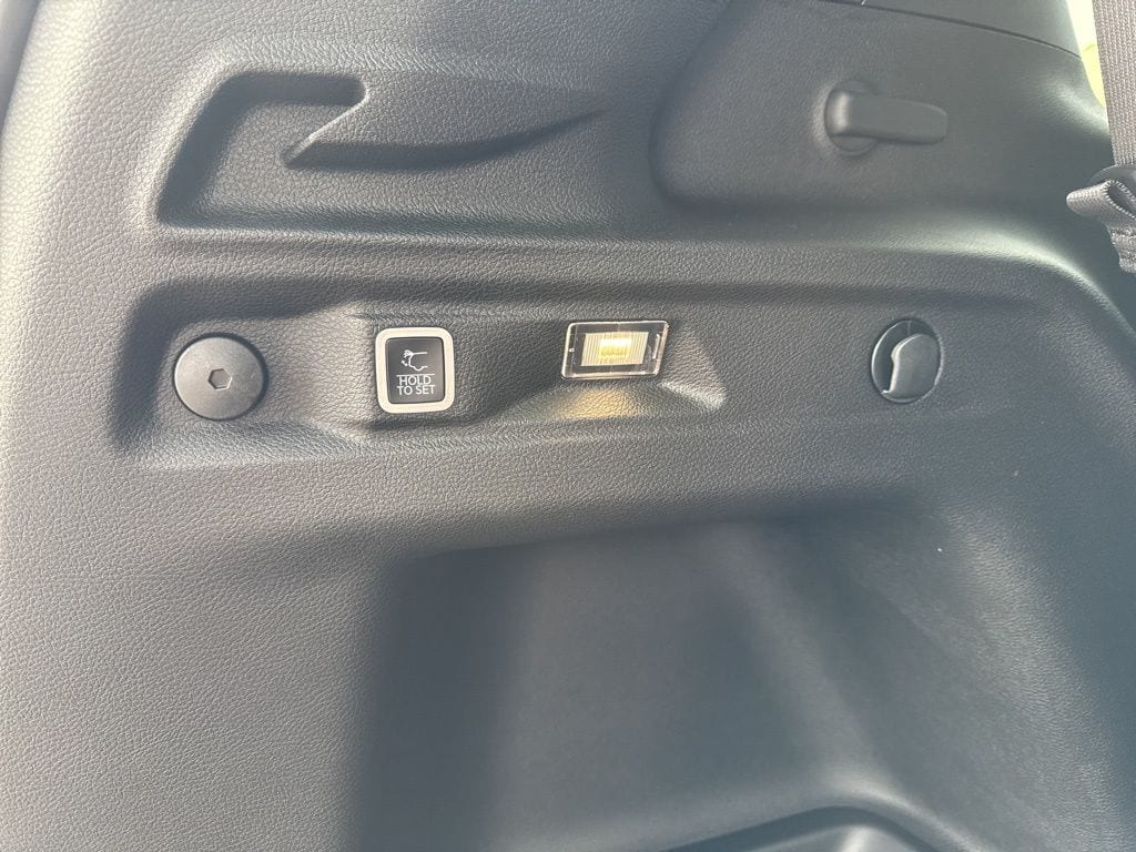 2025 Jeep Grand Cherokee L Limited - Photo 12