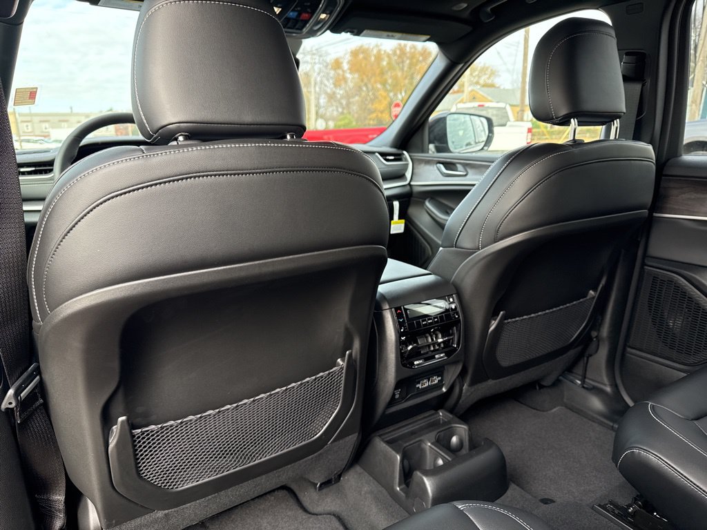 2025 Jeep Grand Cherokee L Limited - Photo 15