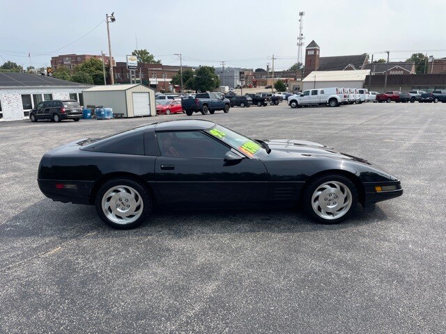 1993 Chevrolet Corvette Base Coupe photo 4