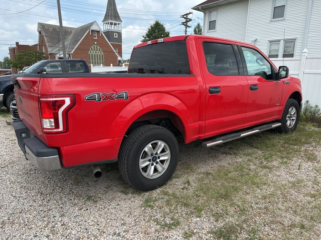 2016 Ford F-150 XLT photo 3