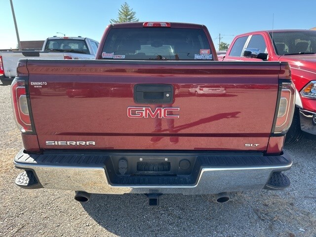 2017 Gmc Sierra 1500 SLT photo 4