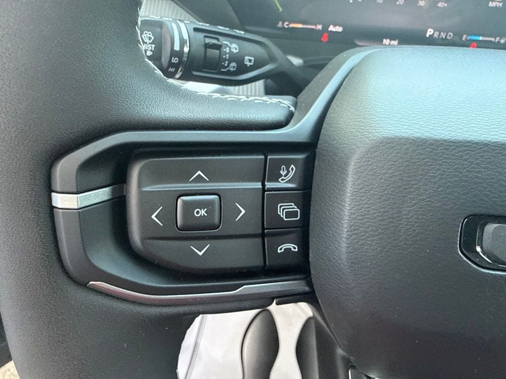 2026 Jeep Cherokee Laredo - Photo 16
