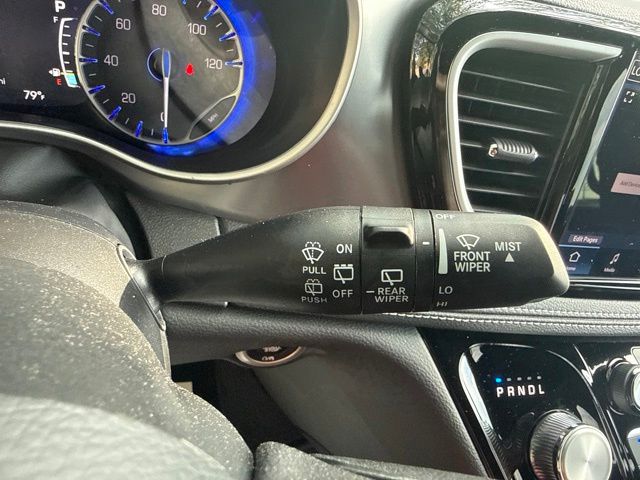 2026 Chrysler Pacifica Select - Photo 24