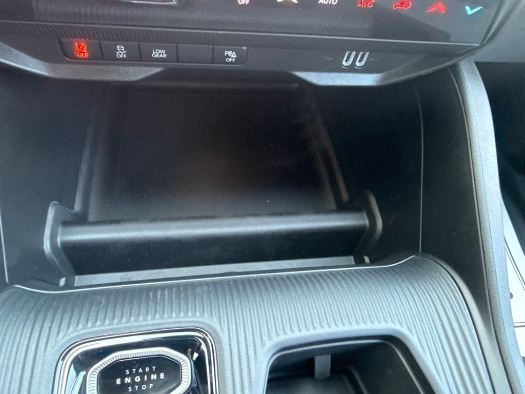 2026 Jeep Cherokee Laredo - Photo 26