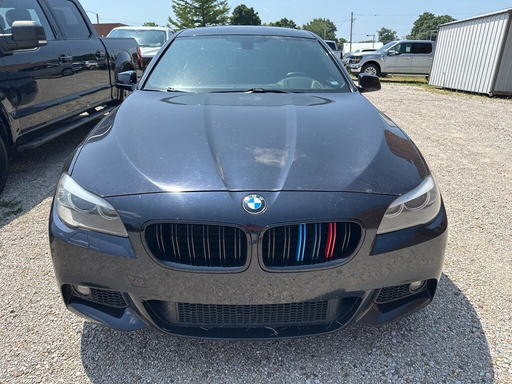 2013 Bmw 550i Sedan photo 2