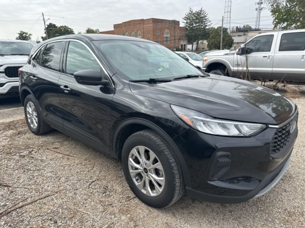 Used 2024 Ford Escape Active SUV